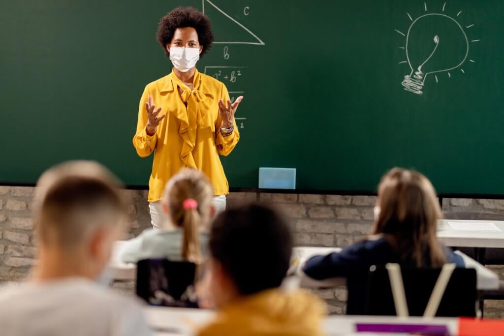 Mobile Health Partners with Schools to Vaccinate Staff and Students | Employee Vaccination