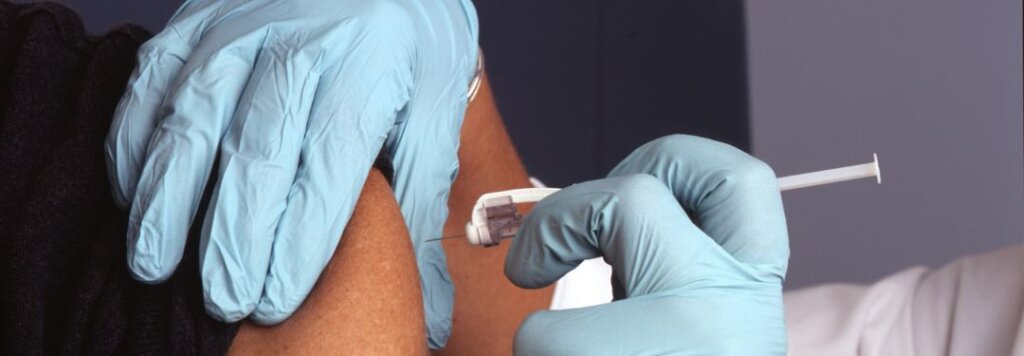 Employee Vaccinations and TB Testing: Key Components of Employee Health in NYC | Mobile Health | Employee TB Testing NYC