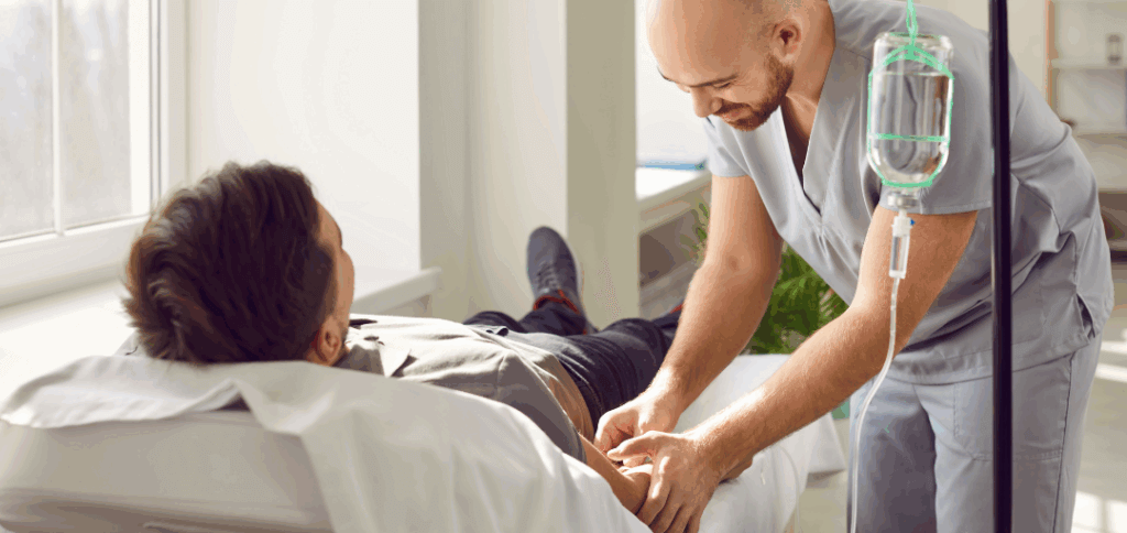Why Hospitals Should Bundle Employee Screenings and Compliance Services