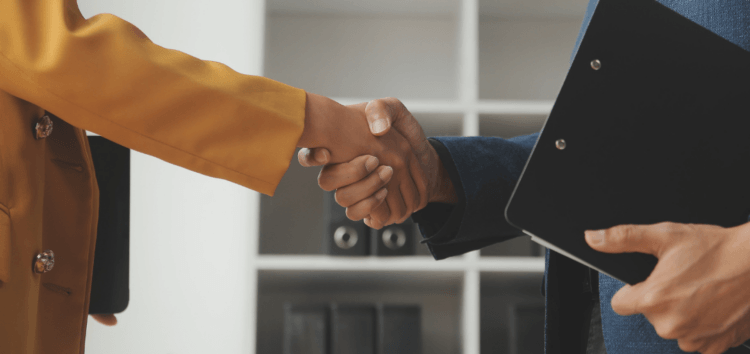 Where Employers Lose Candidates Between Offer and First Day